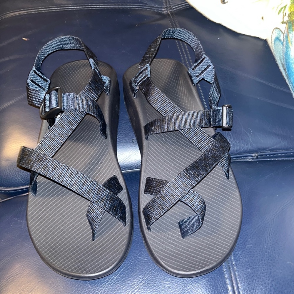 Men’s chacos size 12